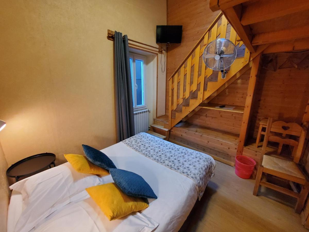 Le Grand Hotel Barcelonnette Exterior foto