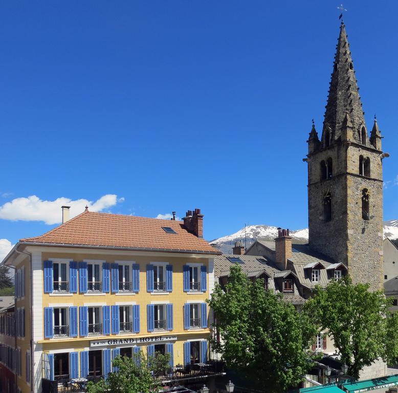 Le Grand Hotel Barcelonnette Exterior foto